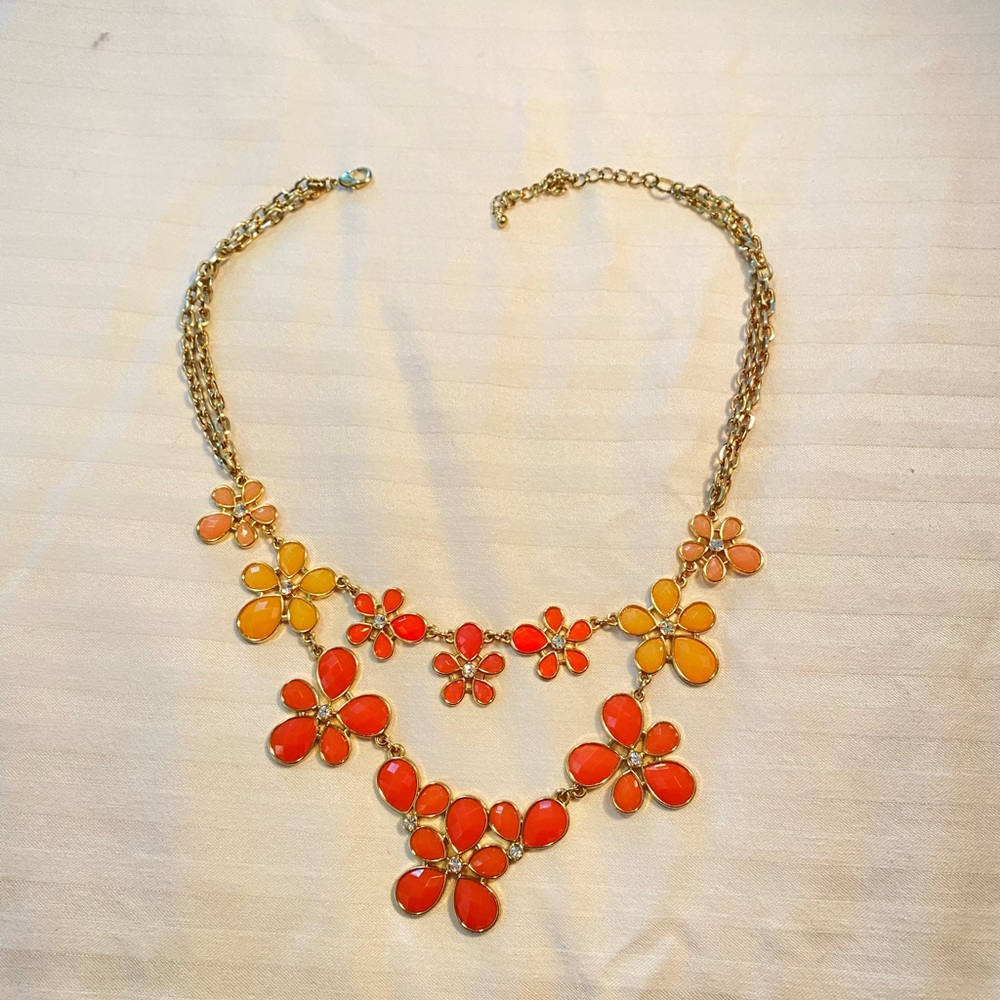 Statement necklace - Picture 4 of 9